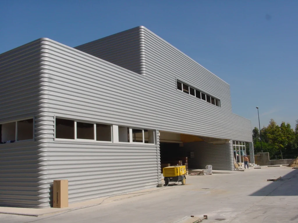 Edificio Industrial (Zaragoza) 1